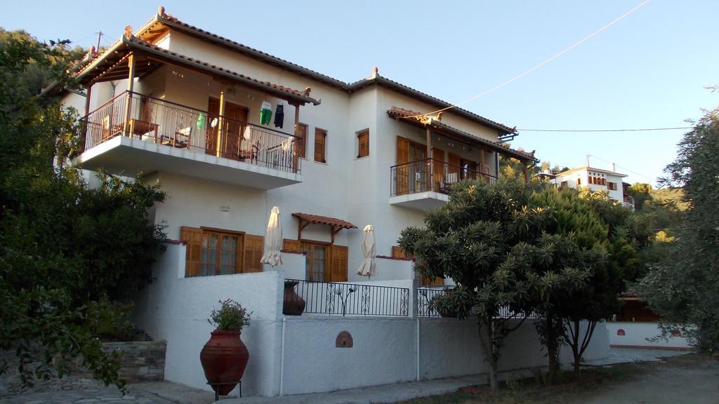 Philippos Apartments Afissos Exterior photo